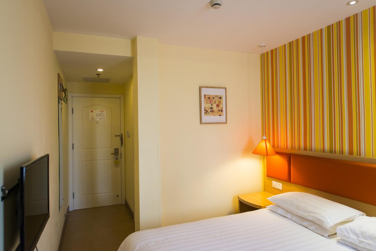 Home Inn Tianjin Weijin Road Tianjin University Екстериор снимка
